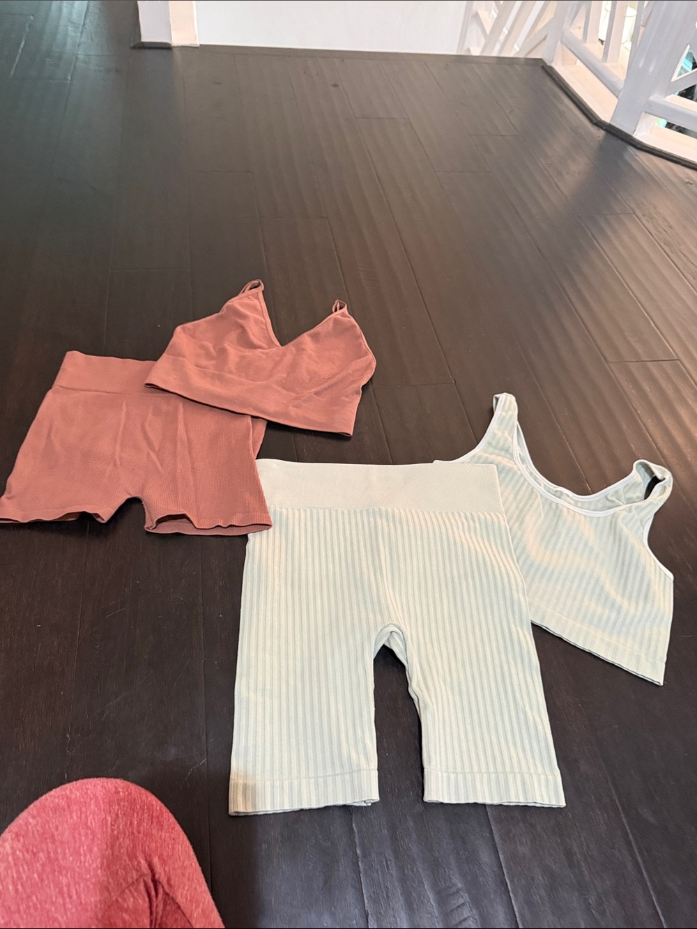 Bozzolo Ribbed Bike Shorts & Crop Tops - Dusty Rose and Mint